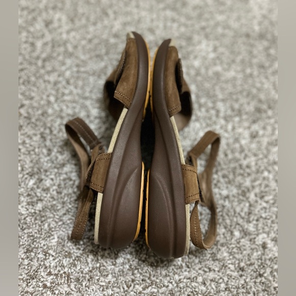 Dansko Women Sandals Iris Nubuck Comfort Leather Ankle Strap shoes EU 42 US 11.5 - Picture 7 of 8